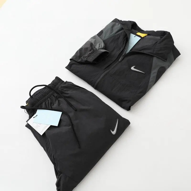 Nike Tracksuit – Sporty Comfort, Modern Style, All-Day Performance Zoe Fitness