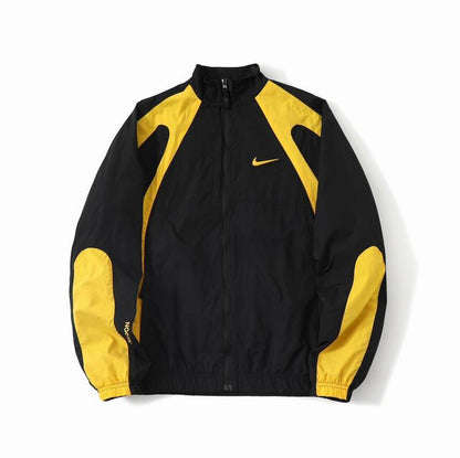 Nike Tracksuit – Sporty Comfort, Modern Style, All-Day Performance