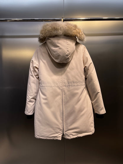 Canada Goose Jacket – Premium Down Parka
