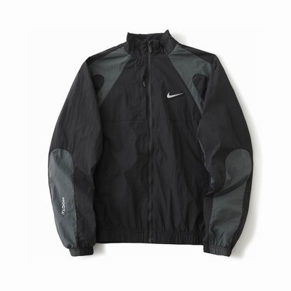 Nike Tracksuit – Sporty Comfort, Modern Style, All-Day Performance
