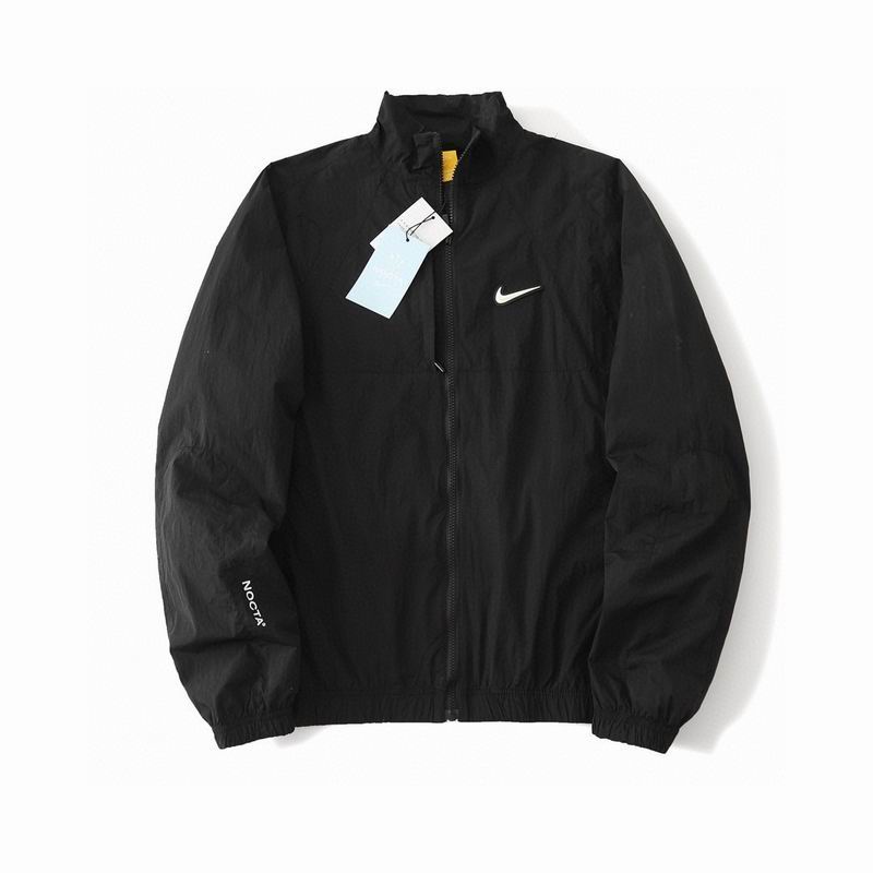 Nike Tracksuit – Sporty Comfort, Modern Style, All-Day Performance